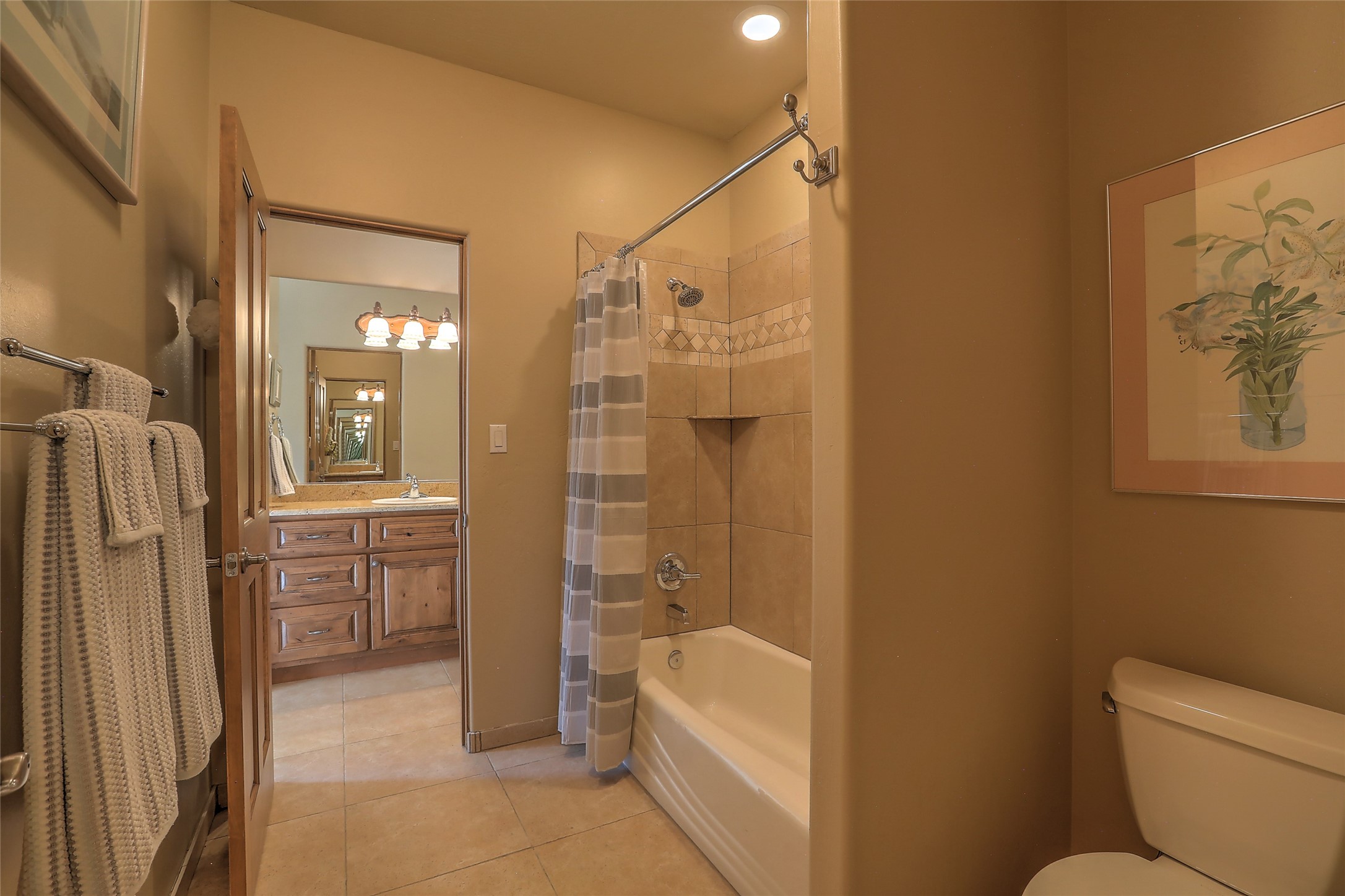 505 Cilantro Lane NW, Albuquerque, New Mexico 87104, 4 Bedrooms Bedrooms, ,3 BathroomsBathrooms,Residential,For Sale,505 Cilantro Lane NW,202232243