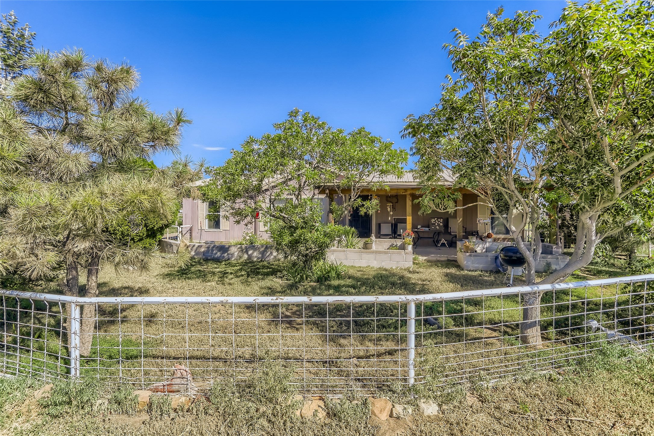 18 W Nambe, Santa Fe, New Mexico 87508, 3 Bedrooms Bedrooms, ,2 BathroomsBathrooms,Residential,For Sale,18 W Nambe,202232313