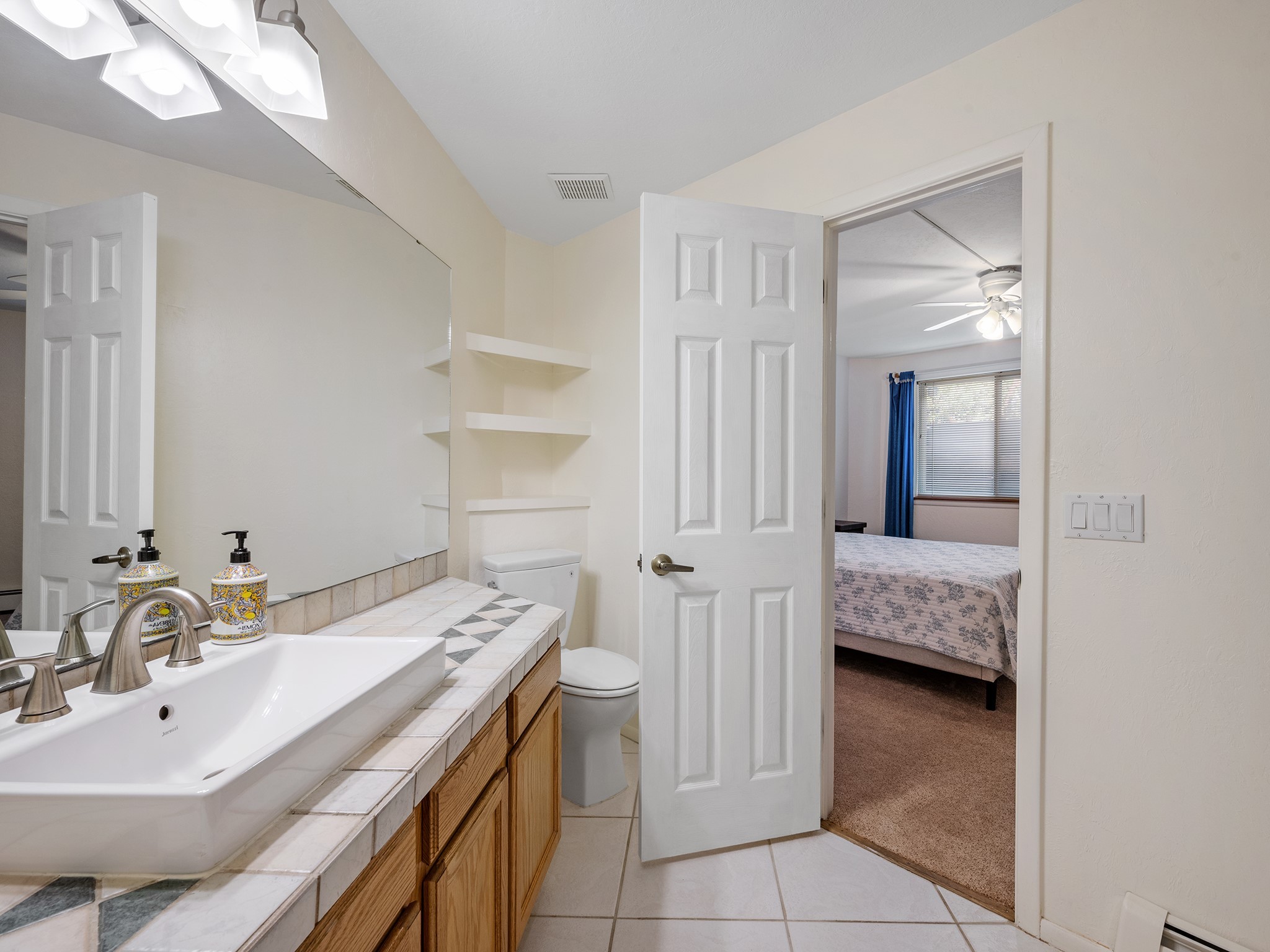 2917 Pueblo Halona, Santa Fe, New Mexico 87507, 3 Bedrooms Bedrooms, ,3 BathroomsBathrooms,Residential,For Sale,2917 Pueblo Halona,202232413