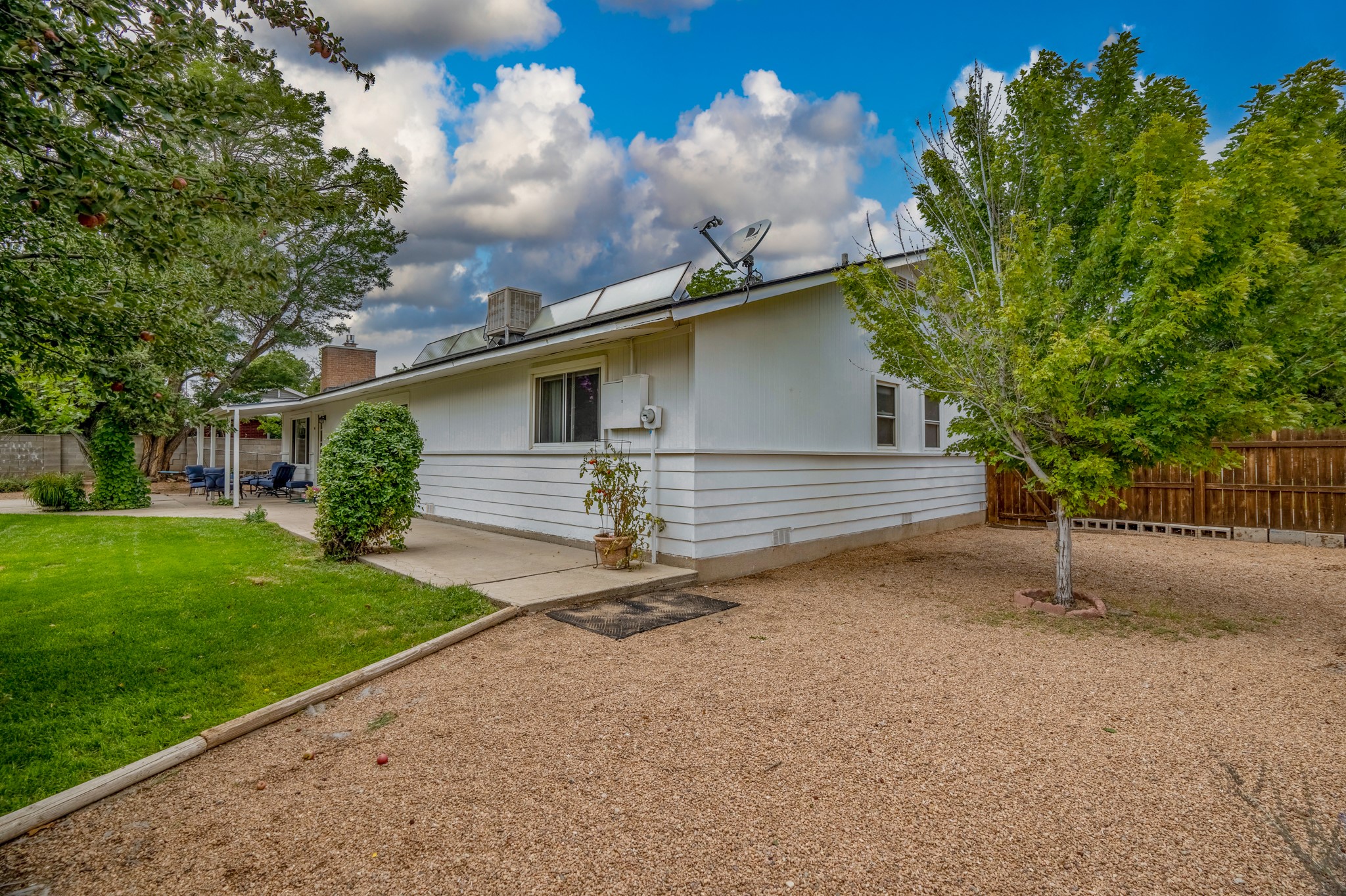 127 Grand Canyon Drive, White Rock, New Mexico 87547, 4 Bedrooms Bedrooms, ,2 BathroomsBathrooms,Residential,For Sale,127 Grand Canyon Drive,202232710