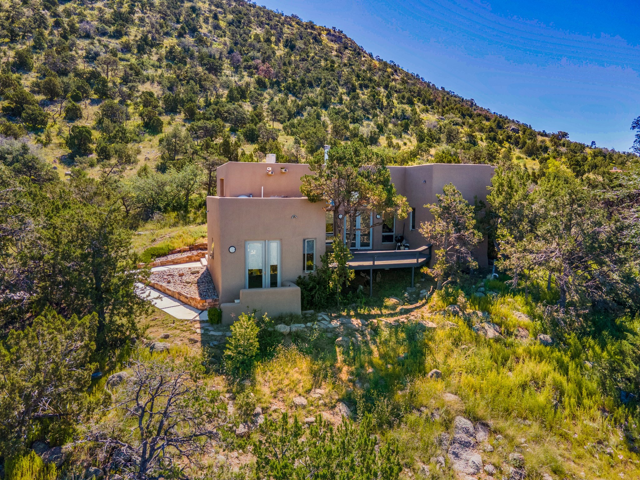 43 Calimo Circle, Santa Fe, New Mexico 87505, 2 Bedrooms Bedrooms, ,2 BathroomsBathrooms,Residential,For Sale,43 Calimo Circle,202232892
