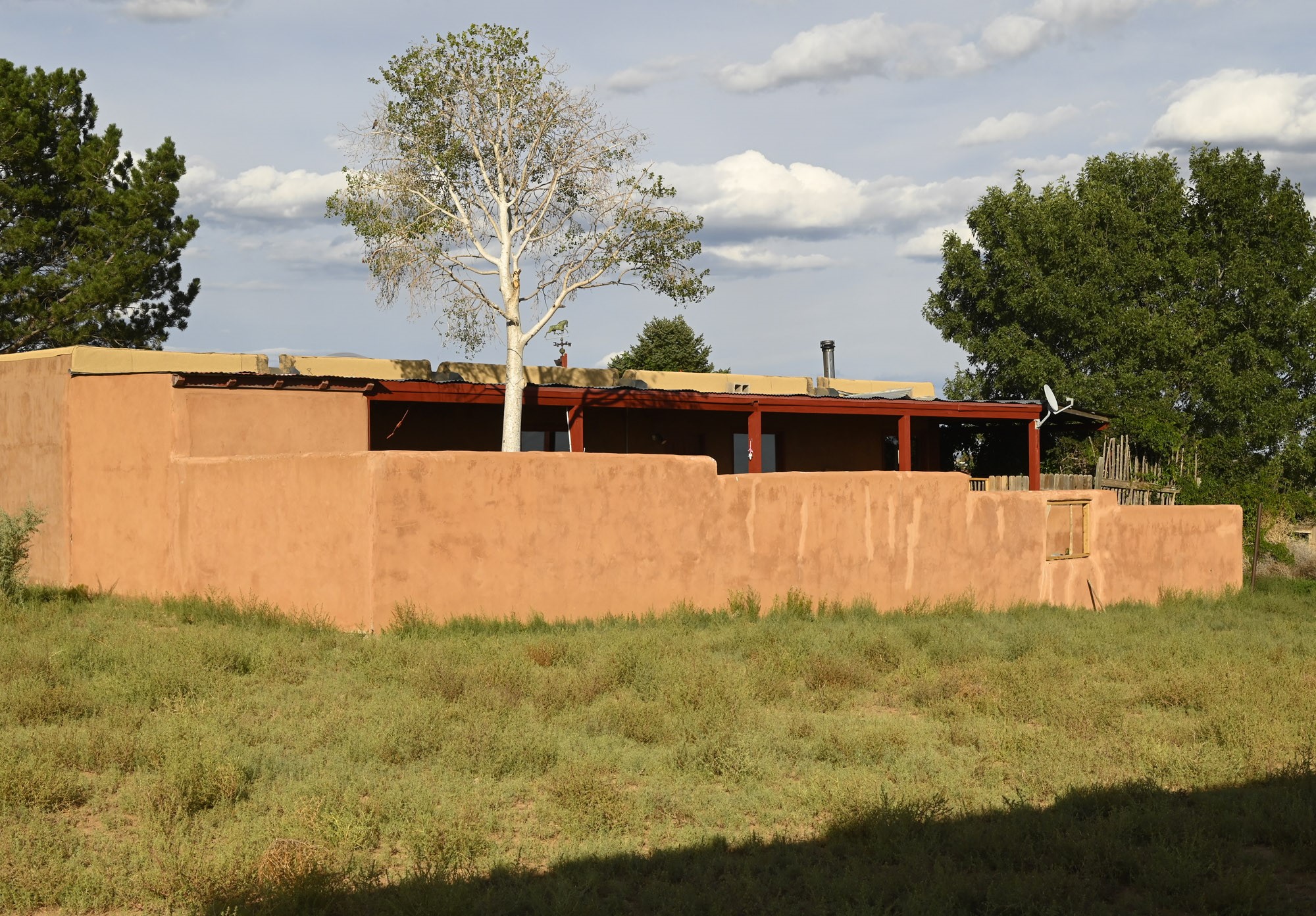 37 Dawn Trail, Santa Fe, New Mexico 87508, 3 Bedrooms Bedrooms, ,2 BathroomsBathrooms,Residential,For Sale,37 Dawn Trail,202232479