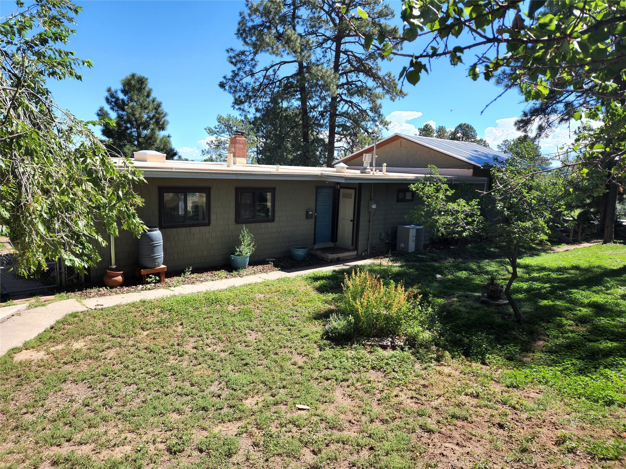 2196 45th, Los Alamos, New Mexico 87544, 4 Bedrooms Bedrooms, ,2 BathroomsBathrooms,Residential,For Sale,2196 45th,202232836