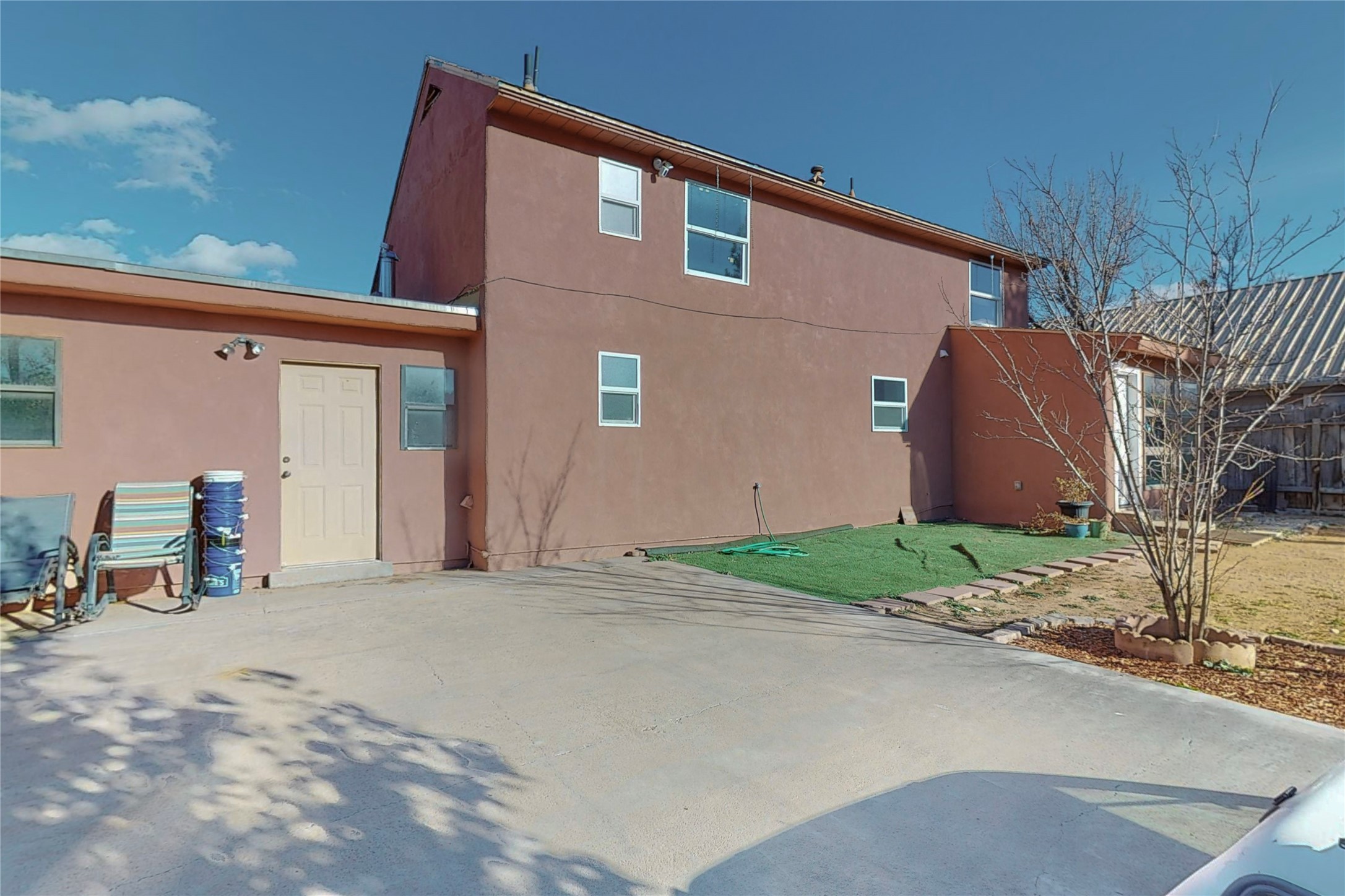 1062 Willow Way, Santa Fe, New Mexico 87507, 3 Bedrooms Bedrooms, ,2 BathroomsBathrooms,Residential,For Sale,1062 Willow Way,202233001