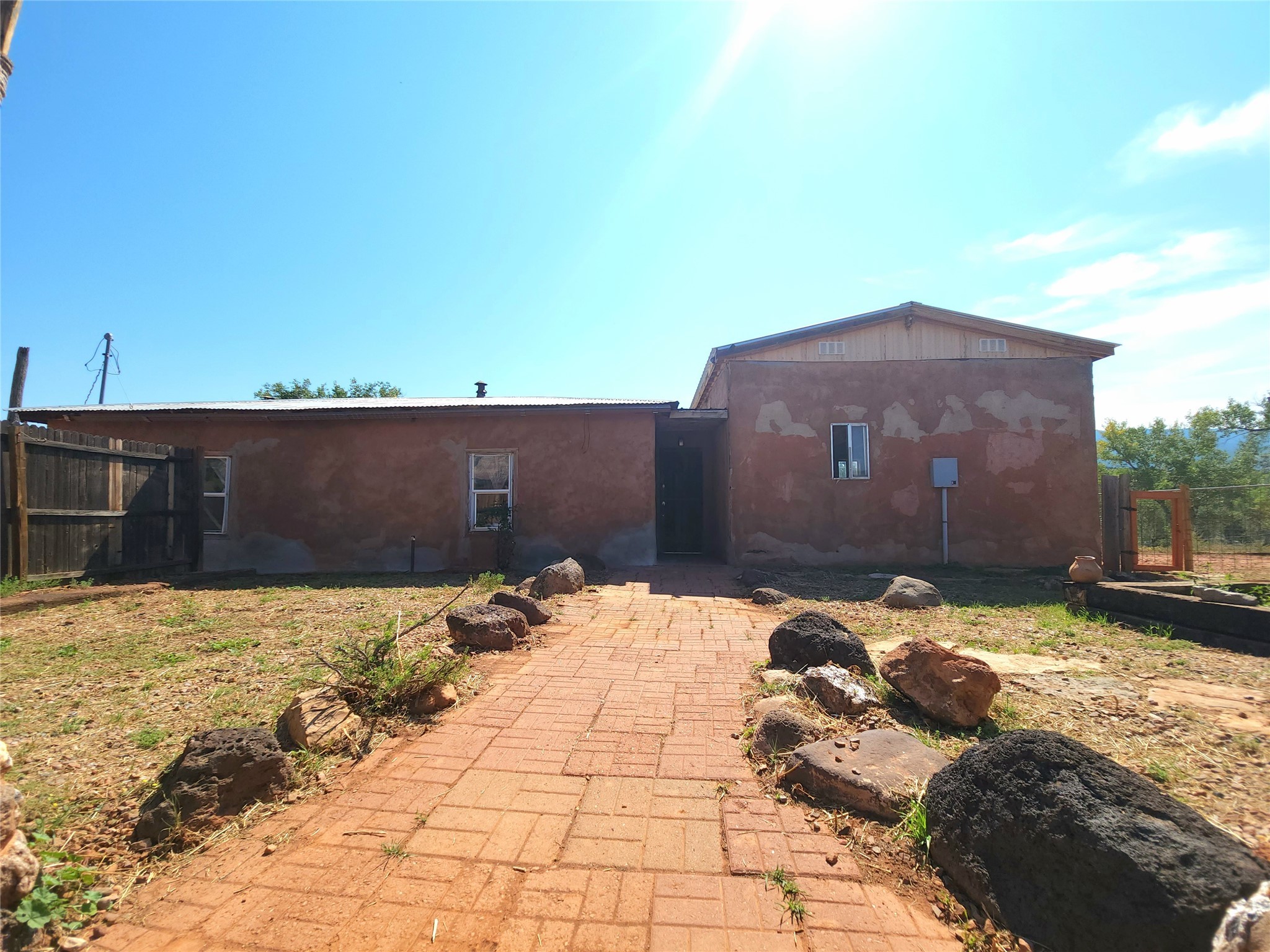 121 County Road 211, Youngsville, New Mexico 87064, 2 Bedrooms Bedrooms, ,1 BathroomBathrooms,Residential,For Sale,121 County Road 211,202233044