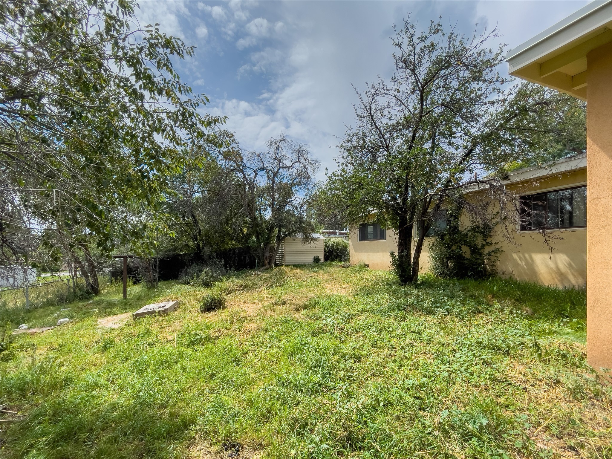 714 45th Street, Los Alamos, New Mexico 87544, 3 Bedrooms Bedrooms, ,2 BathroomsBathrooms,Residential,For Sale,714 45th Street,202233045