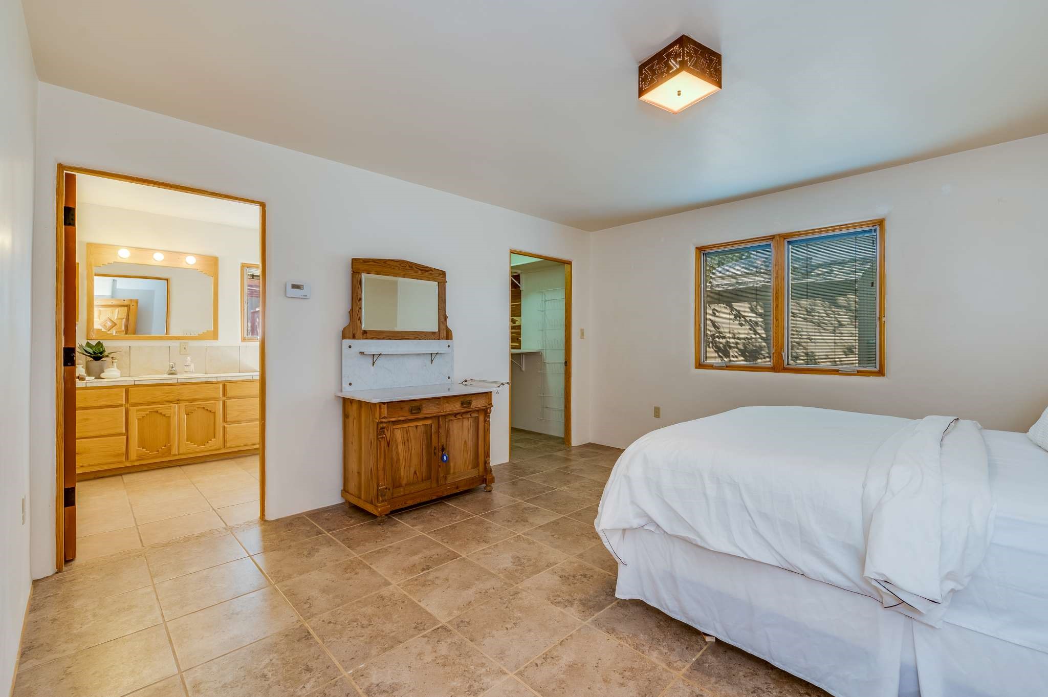 1928 Morris, Santa Fe, New Mexico 87505, 3 Bedrooms Bedrooms, ,3 BathroomsBathrooms,Residential,For Sale,1928 Morris,202233026