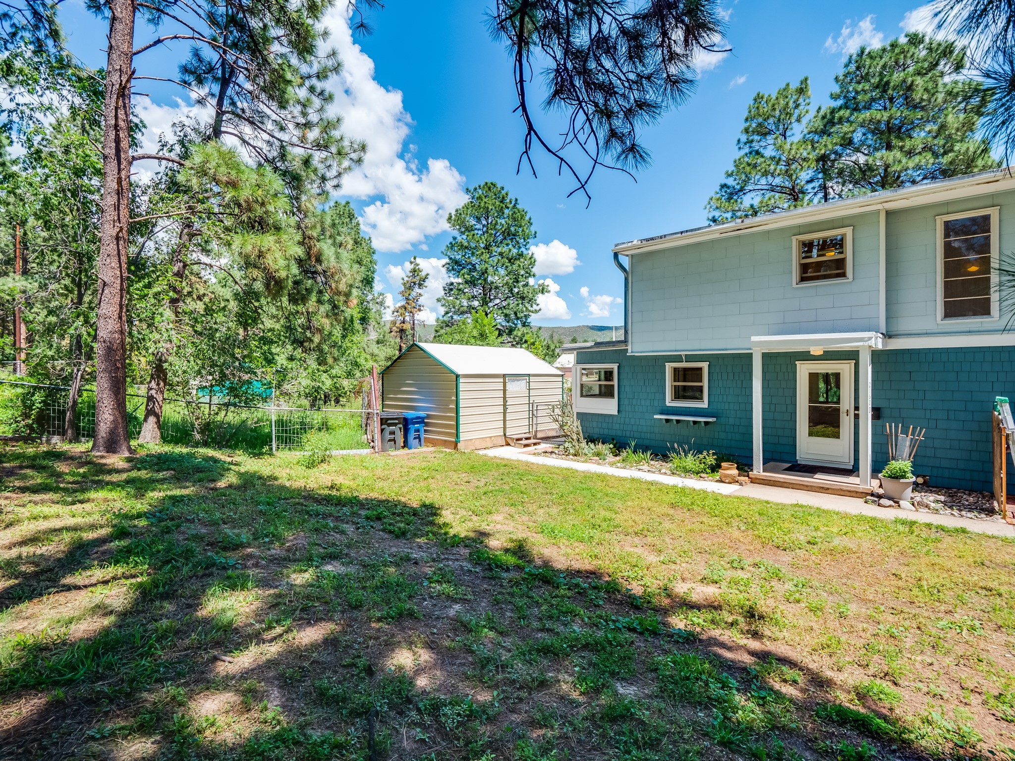 2160 41st D, Los Alamos, New Mexico 87544, 2 Bedrooms Bedrooms, ,1 BathroomBathrooms,Residential,For Sale,2160 41st D,202232668