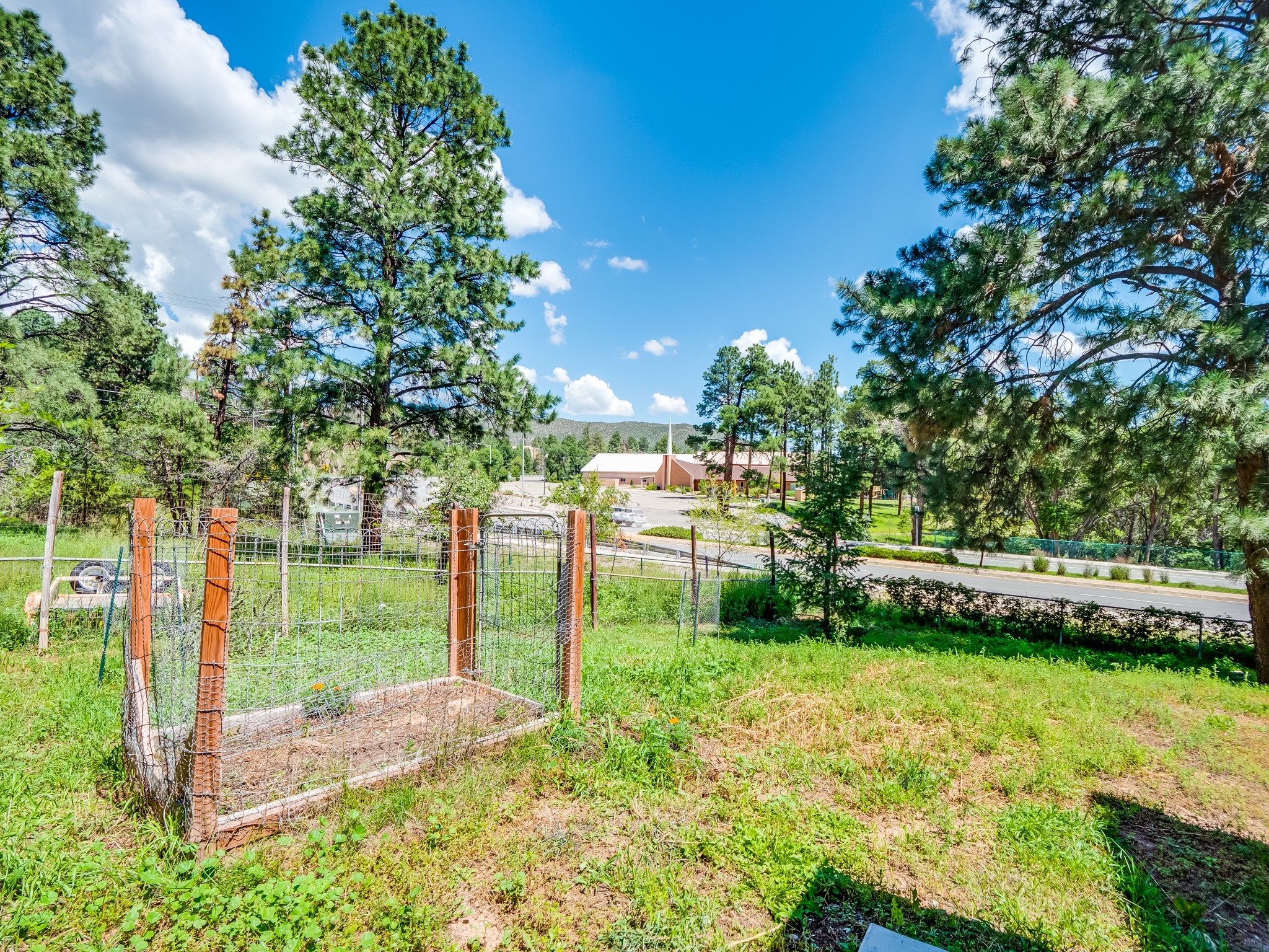 2160 41st D, Los Alamos, New Mexico 87544, 2 Bedrooms Bedrooms, ,1 BathroomBathrooms,Residential,For Sale,2160 41st D,202232668