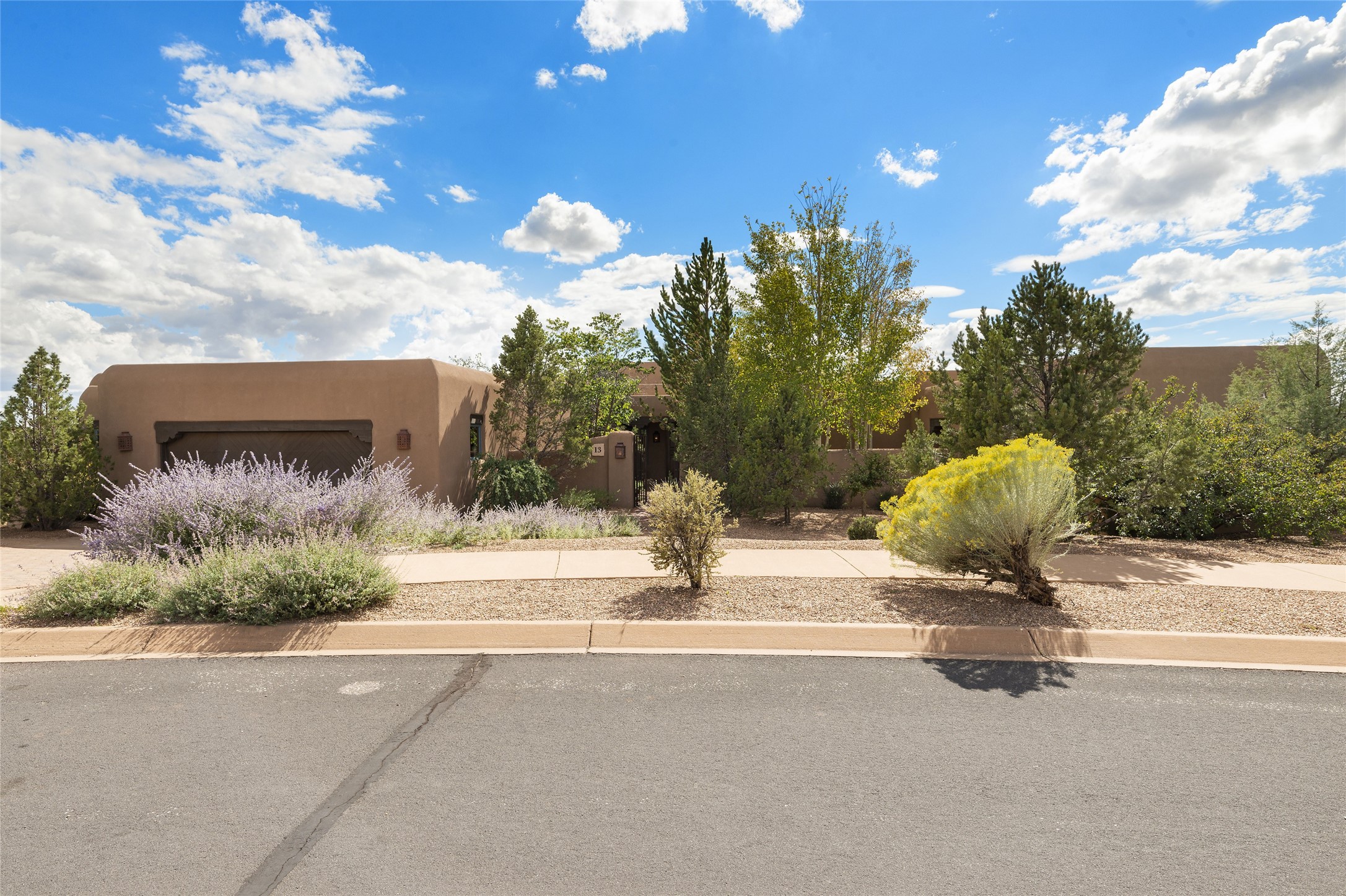 13 Tecolote Circle, Santa Fe, New Mexico 87506, 3 Bedrooms Bedrooms, ,4 BathroomsBathrooms,Residential,For Sale,13 Tecolote Circle,202233058