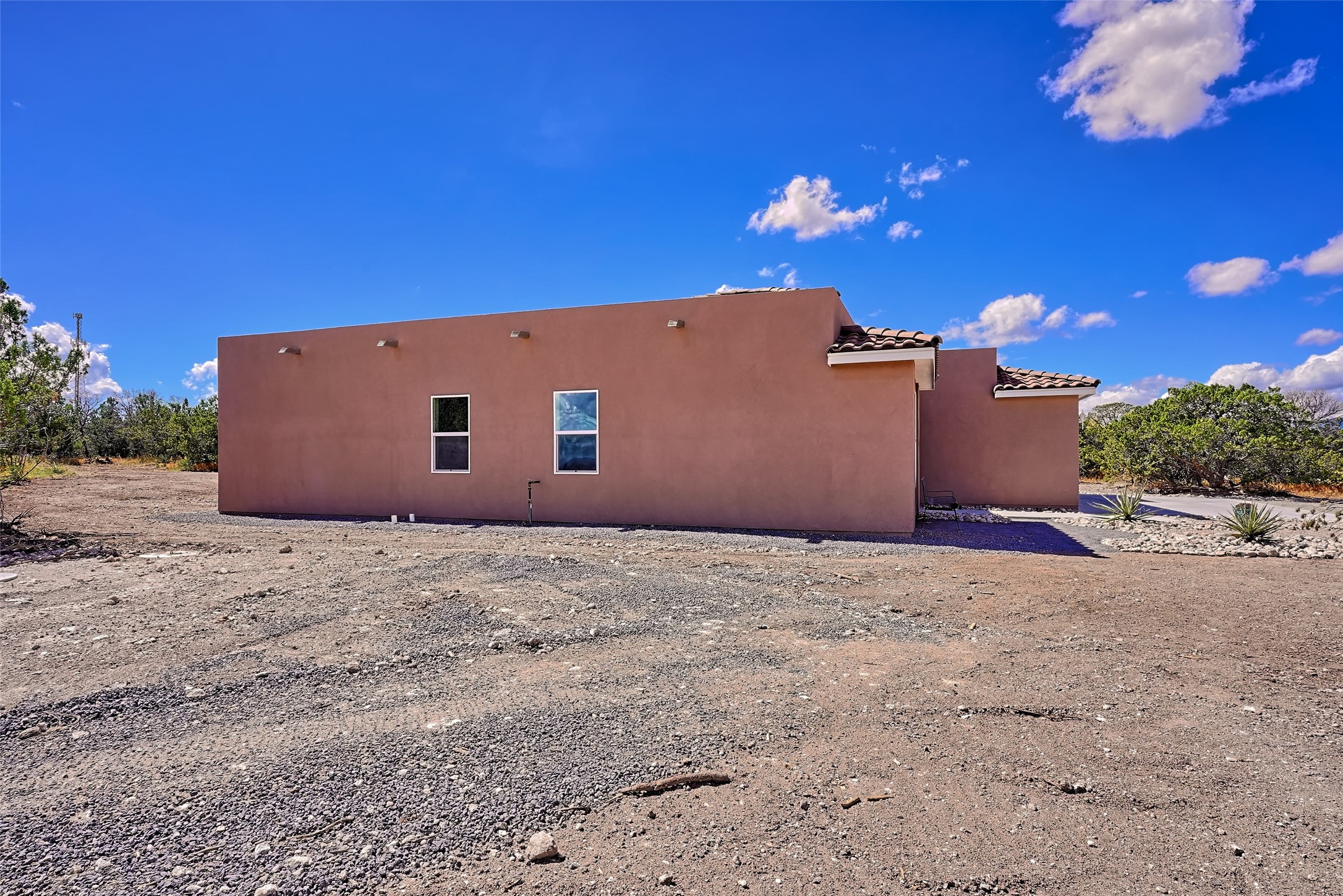 24 Camino Coyote, Edgewood, New Mexico 87015, 4 Bedrooms Bedrooms, ,3 BathroomsBathrooms,Residential,For Sale,24 Camino Coyote,202233133
