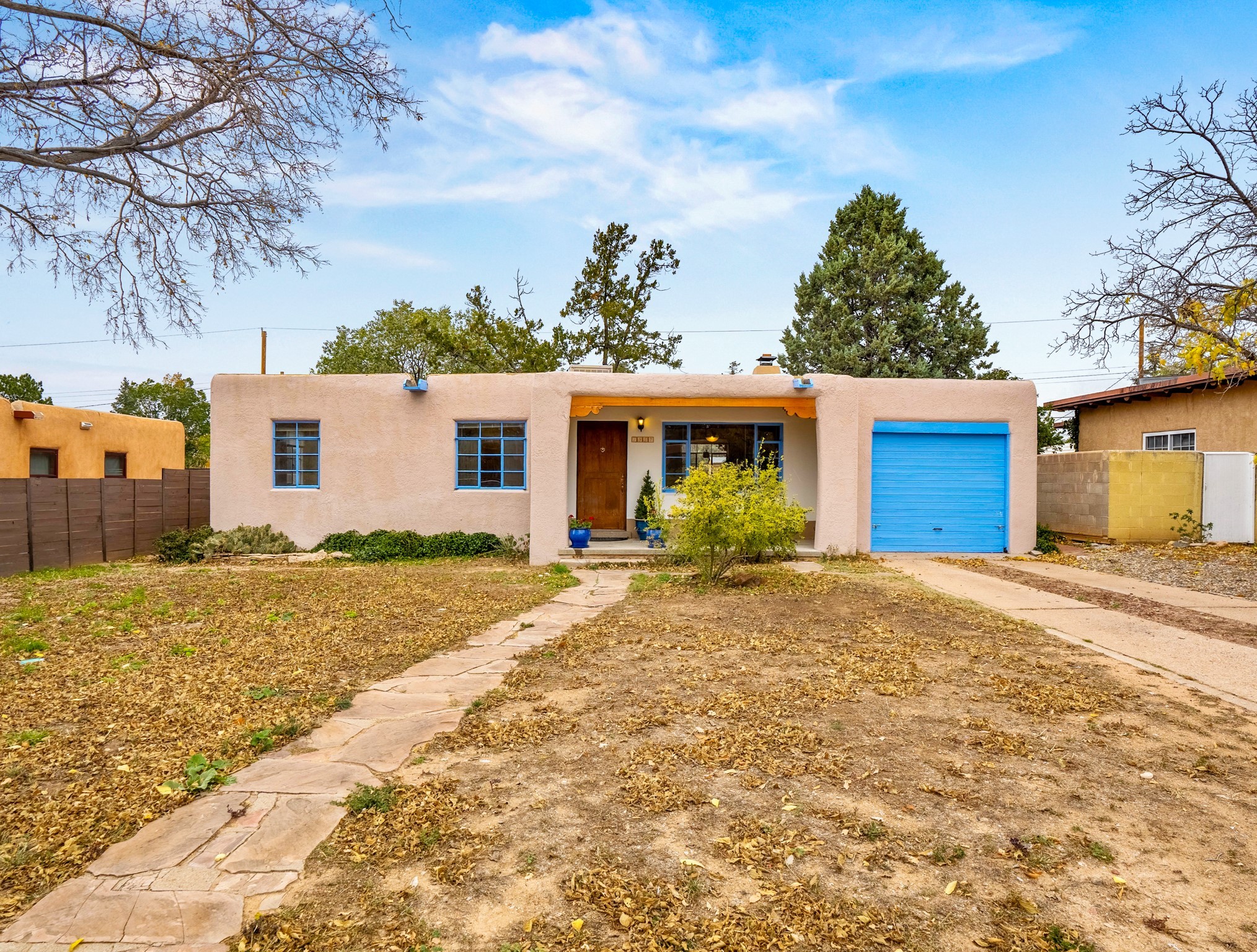 1957 Kiva Road, Santa Fe, New Mexico 87505, 3 Bedrooms Bedrooms, ,1 BathroomBathrooms,Residential,For Sale,1957 Kiva Road,202233669