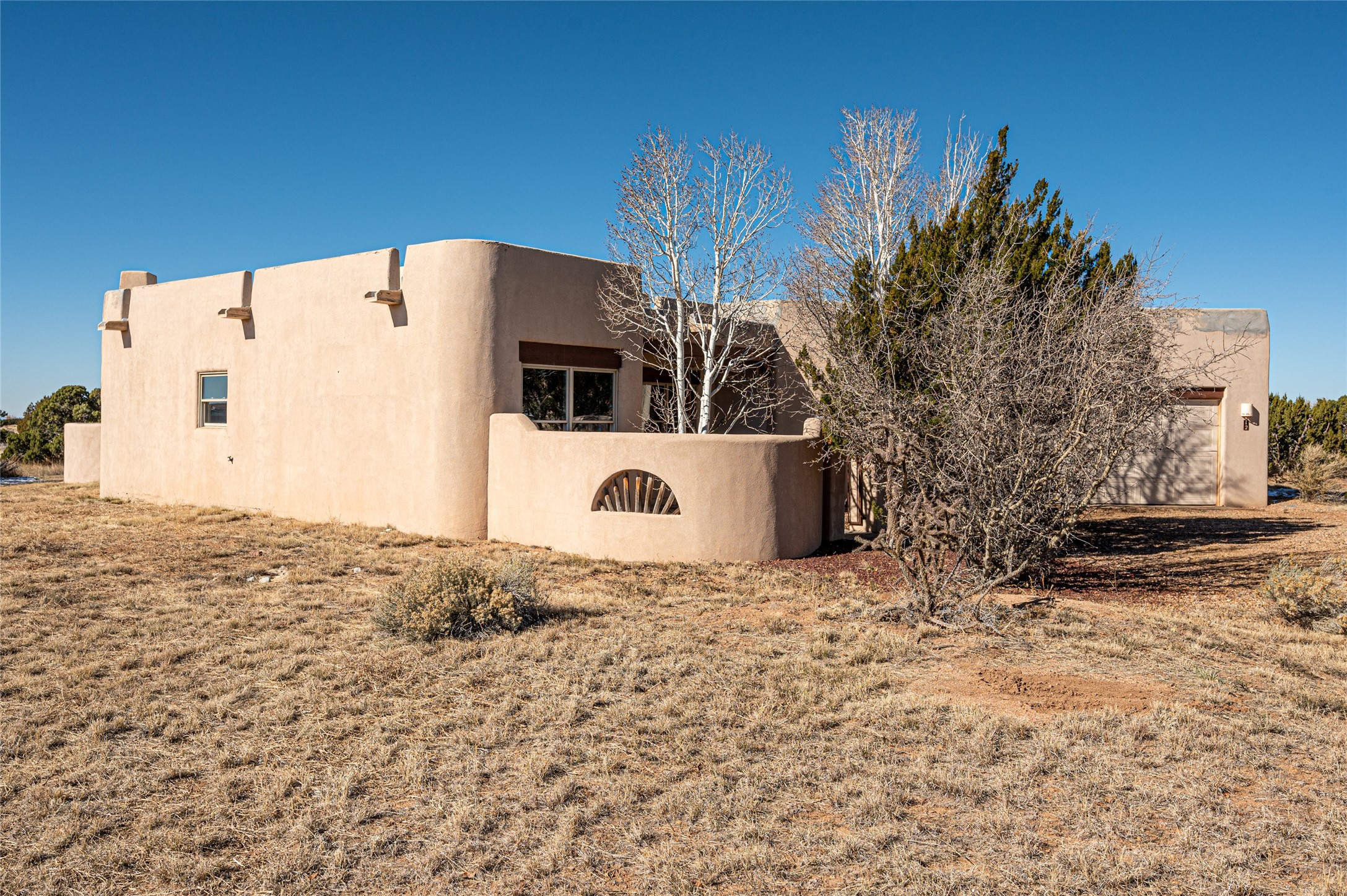 12 Avila Road, Santa Fe, New Mexico 87508, 3 Bedrooms Bedrooms, ,2 BathroomsBathrooms,Residential,For Sale,12 Avila Road,202233997