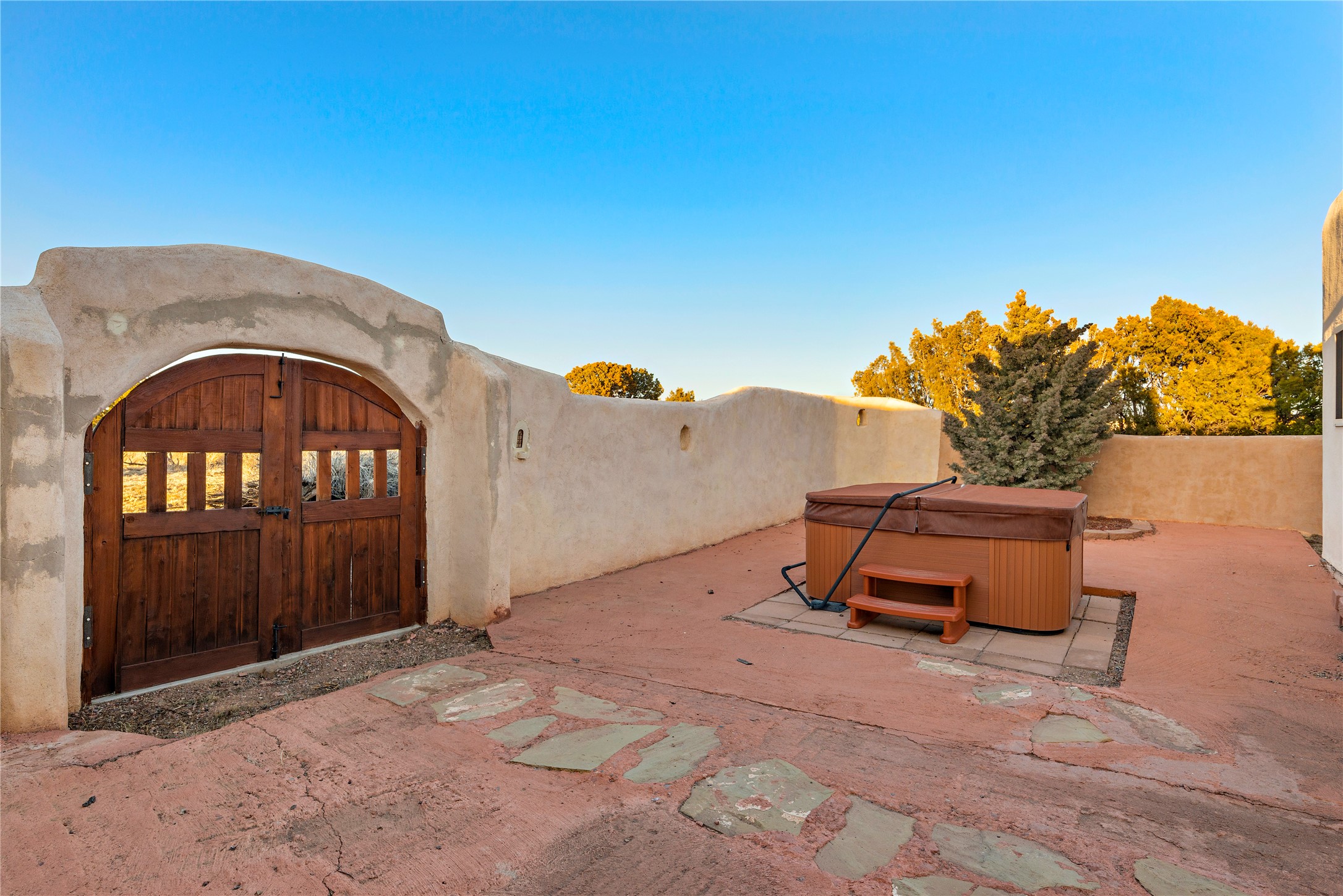 3 Casa Del Oro Way, Santa Fe, New Mexico 87508, 3 Bedrooms Bedrooms, ,2 BathroomsBathrooms,Residential,For Sale,3 Casa Del Oro Way,202336458