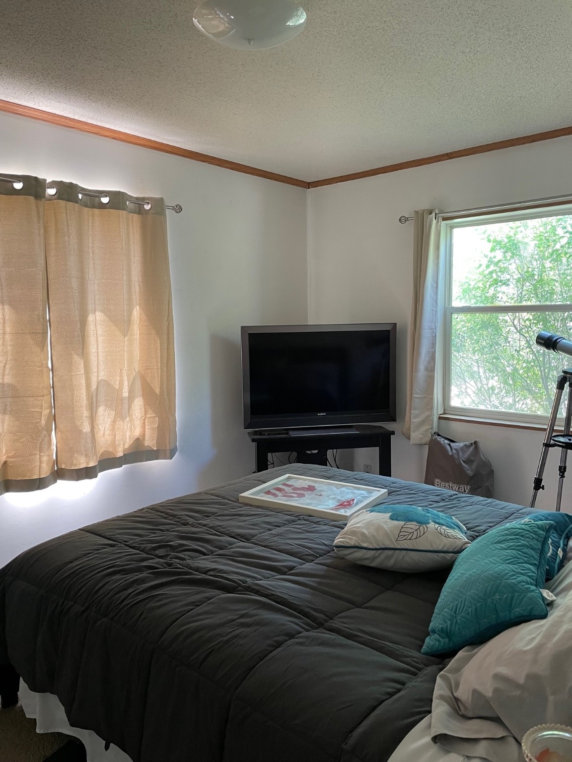 2109 N McCurdy Road B, Espanola, New Mexico 87532, 3 Bedrooms Bedrooms, ,2 BathroomsBathrooms,Residential,For Sale,2109 N McCurdy Road B,202338219