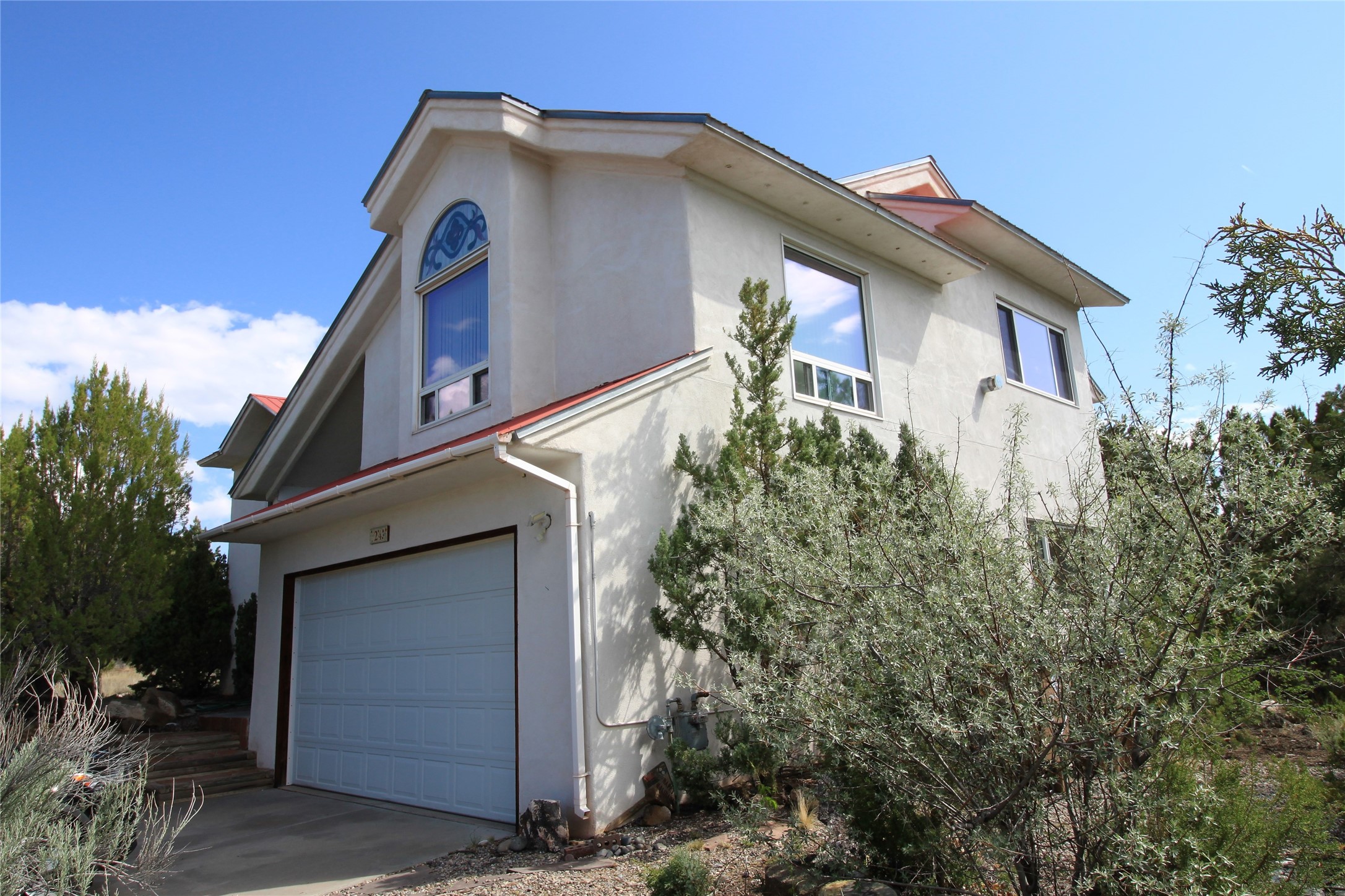 24 Grand Canyon Drive, White Rock, New Mexico 87547, 4 Bedrooms Bedrooms, ,3 BathroomsBathrooms,Residential,For Sale,24 Grand Canyon Drive,202338300