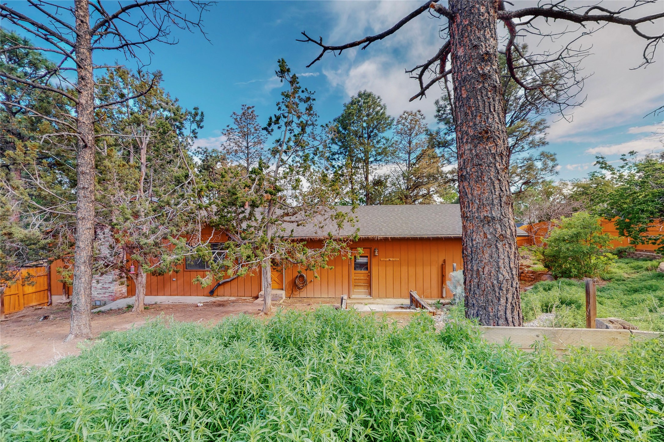 1990 Camino Redondo, Los Alamos, New Mexico 87544, 4 Bedrooms Bedrooms, ,3 BathroomsBathrooms,Residential,For Sale,1990 Camino Redondo,202338397