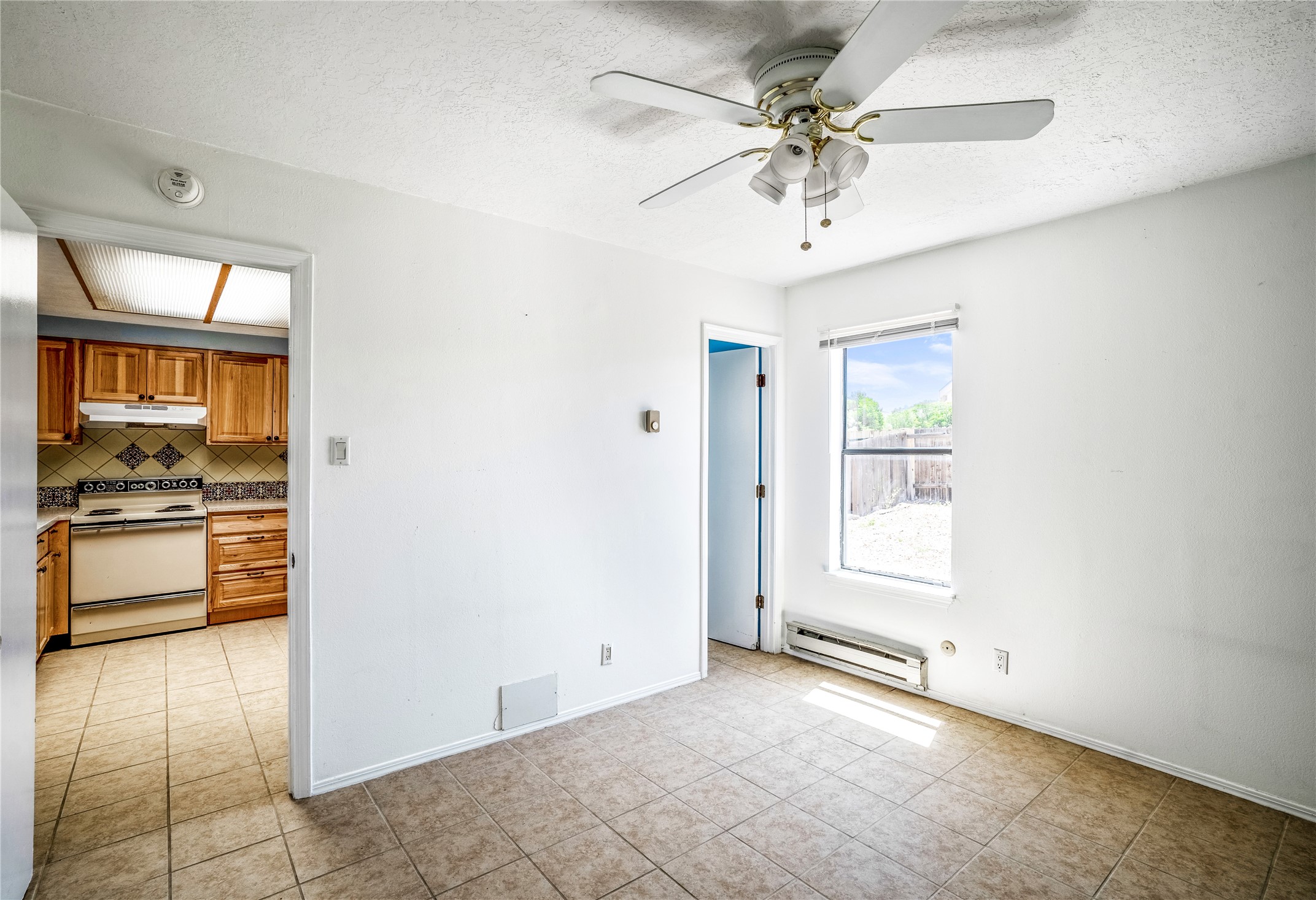 2710 Galisteo Court, Santa Fe, New Mexico 87505, 5 Bedrooms Bedrooms, ,5 BathroomsBathrooms,Residential,For Sale,2710 Galisteo Court,202338108