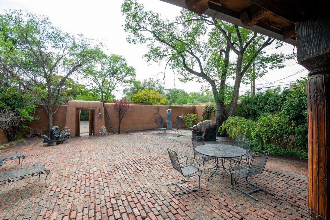 435-451 Acequia Madre, Santa Fe, New Mexico 87505, ,Residential Income,For Sale,435-451 Acequia Madre,202338800