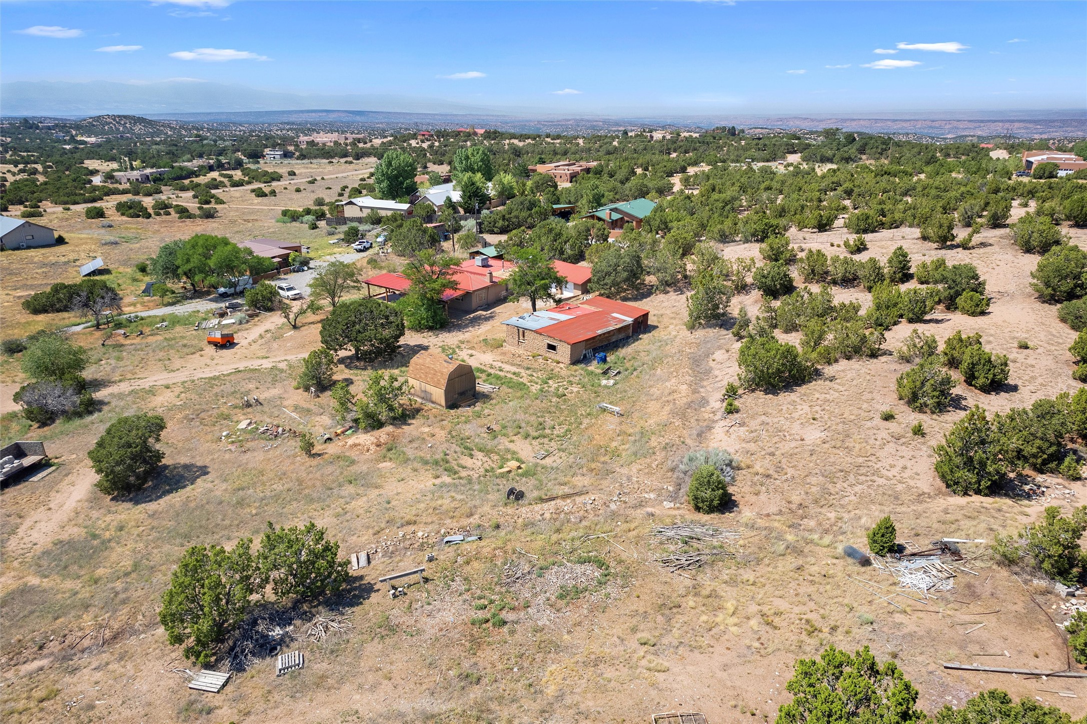 11 Rancho De Leandro, Santa Fe, New Mexico 87506, 2 Bedrooms Bedrooms, ,3 BathroomsBathrooms,Residential,For Sale,11 Rancho De Leandro,202340506