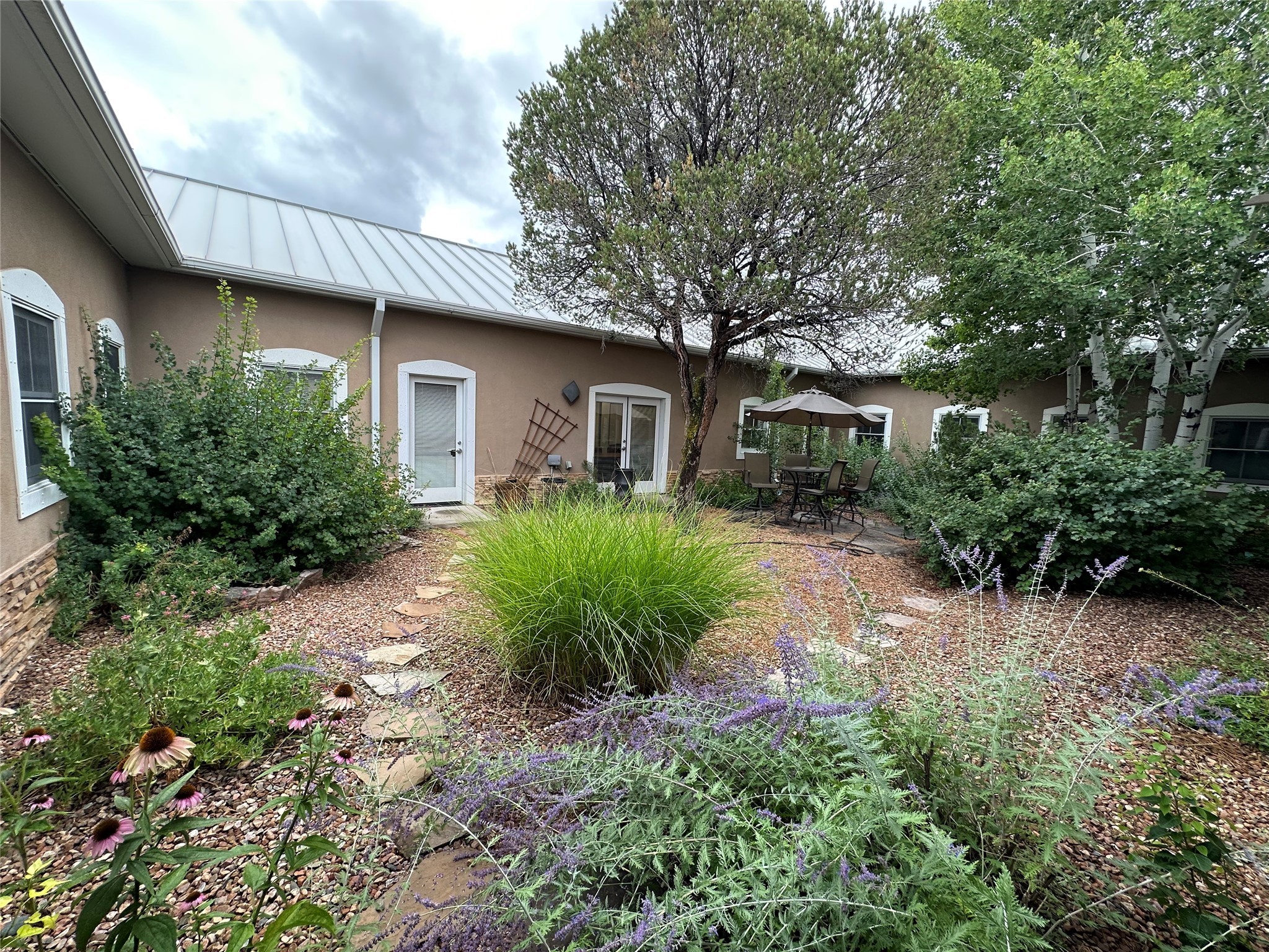 2904 RODEO PARK Drive 100, Santa Fe, New Mexico 87505, ,Commercial Sale,For Sale,2904 RODEO PARK Drive 100,202340557