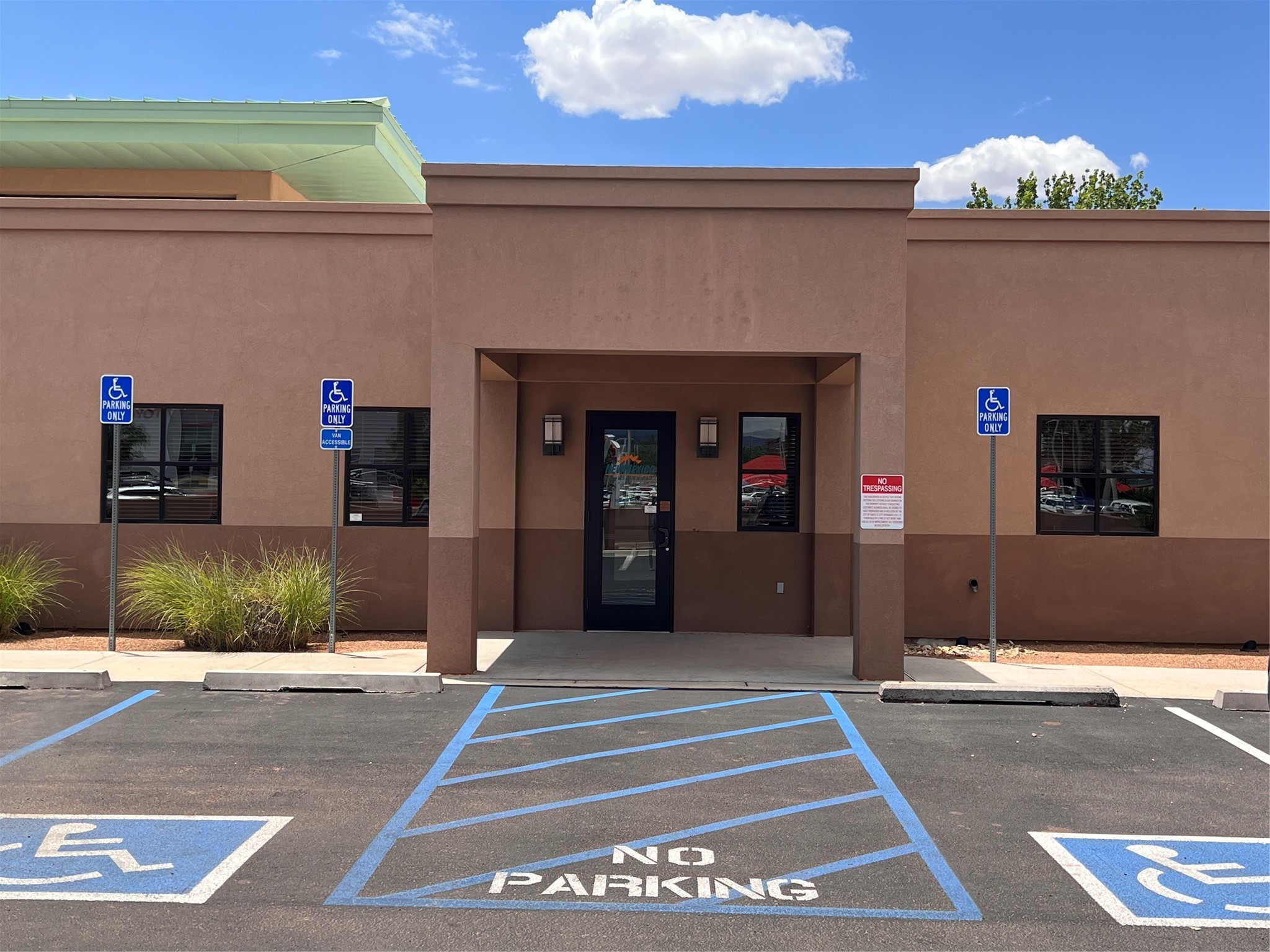 1592 Saint Michaels Drive, Santa Fe, New Mexico 87505, ,Commercial Lease,For Rent,1592 Saint Michaels Drive,202340489