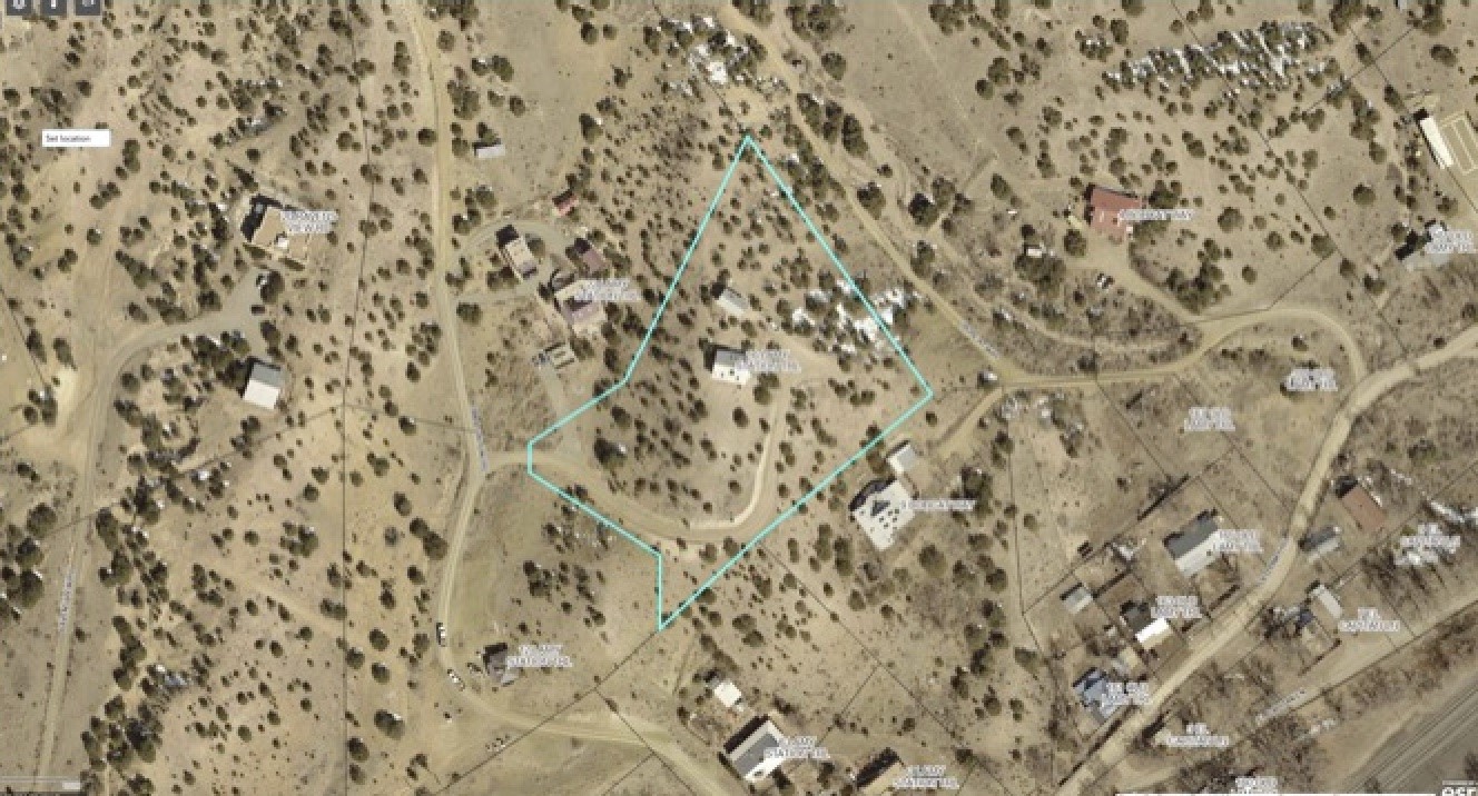 Aerial with boundary line
