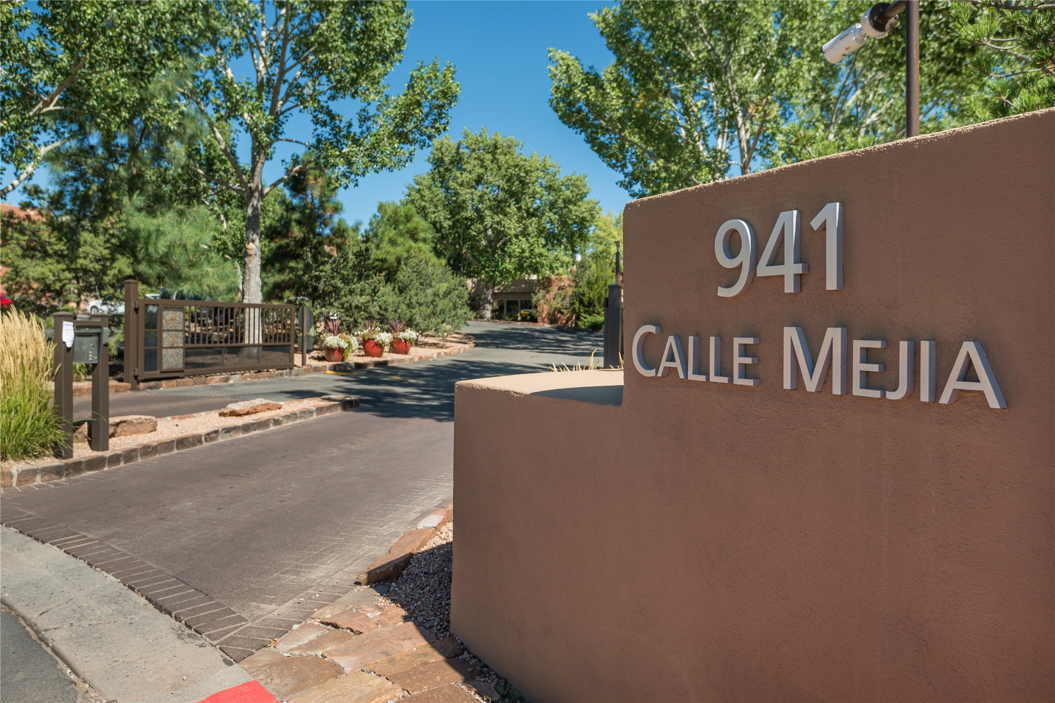 941 Calle Mejia 1506, Santa Fe, New Mexico 87501, 2 Bedrooms Bedrooms, ,2 BathroomsBathrooms,Residential,For Sale,941 Calle Mejia 1506,202340872