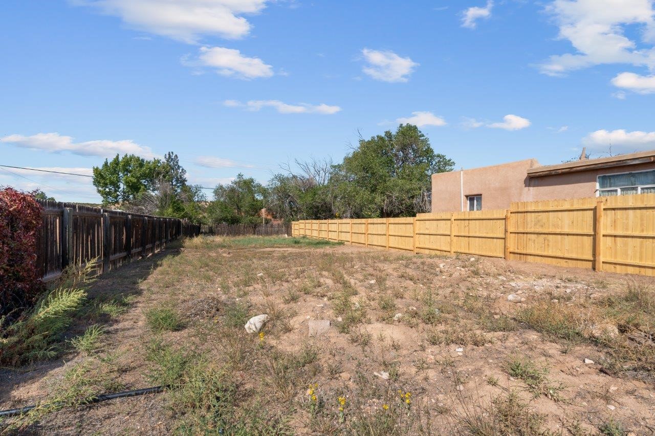 2404 Agua Fria St A, Santa Fe, New Mexico 87505, 3 Bedrooms Bedrooms, ,2 BathroomsBathrooms,Residential,For Sale,2404 Agua Fria St A,202341275