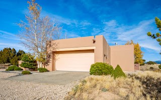 4 A Canada Del Rancho, Santa Fe, New Mexico 87508, 4 Bedrooms Bedrooms, ,2 BathroomsBathrooms,Residential,For Sale,4 A Canada Del Rancho,202340767