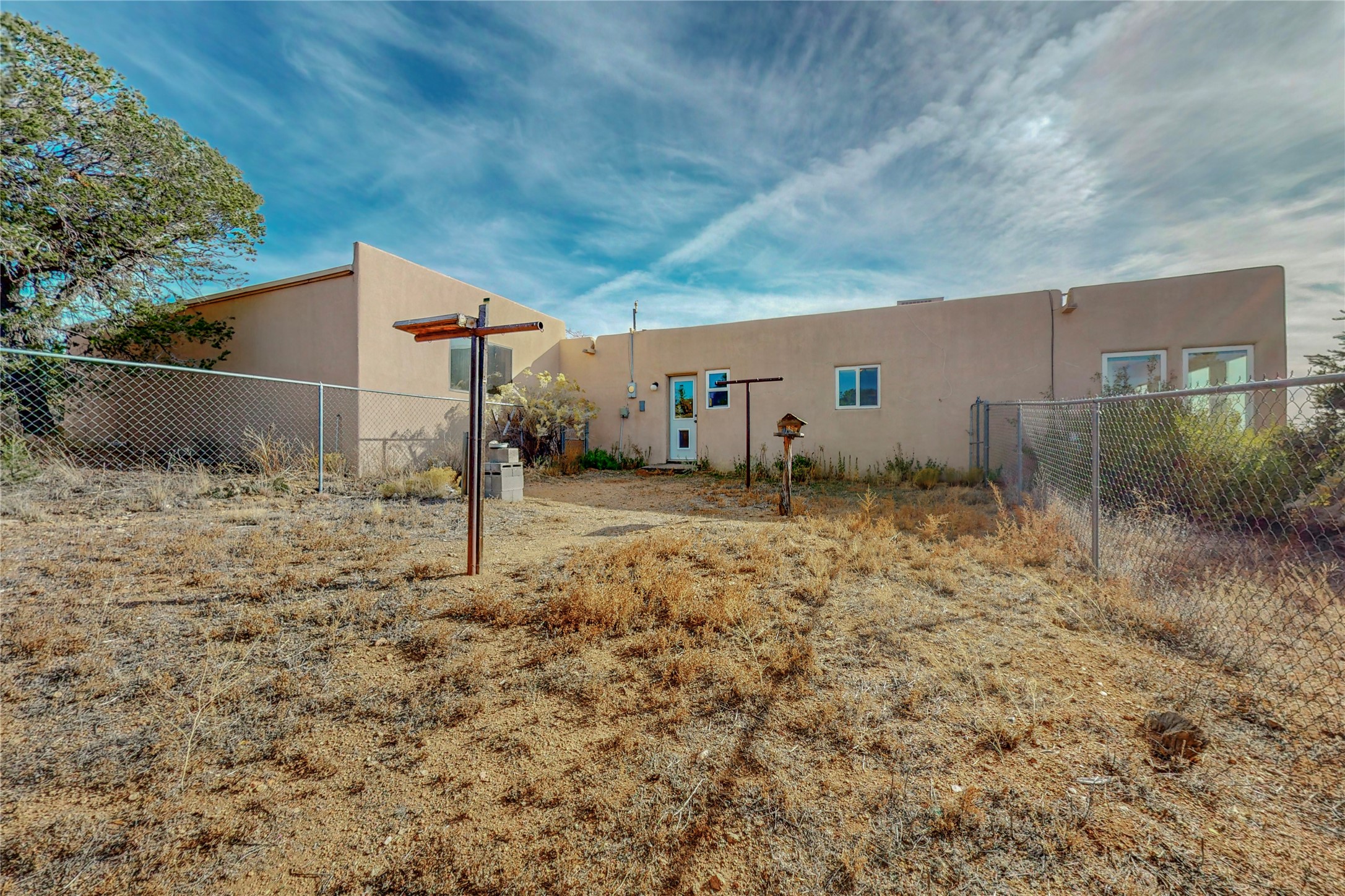34 Ute Circle, Santa Fe, New Mexico 87505, 2 Bedrooms Bedrooms, ,2 BathroomsBathrooms,Residential,For Sale,34 Ute Circle,202341832