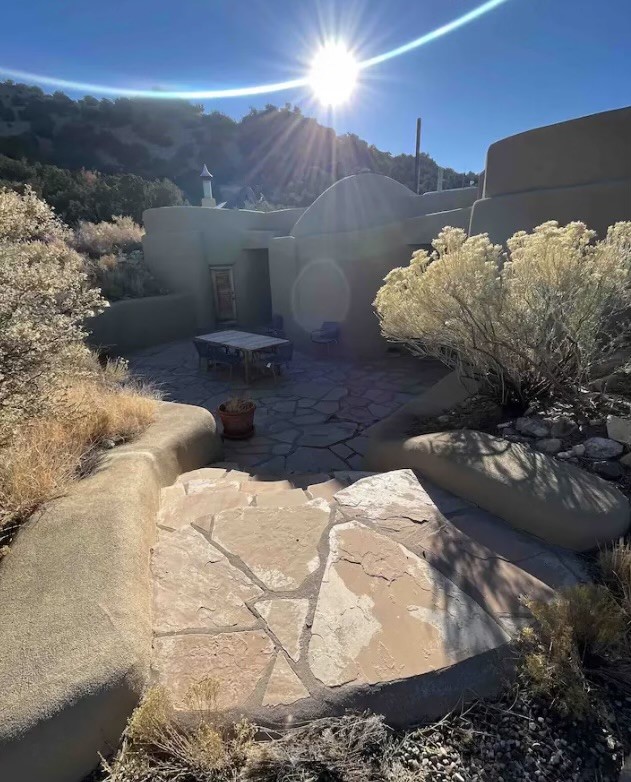 66 old windmill rd, Madrid, New Mexico 87010, 2 Bedrooms Bedrooms, ,2 BathroomsBathrooms,Residential,For Sale,66 old windmill rd,202342143