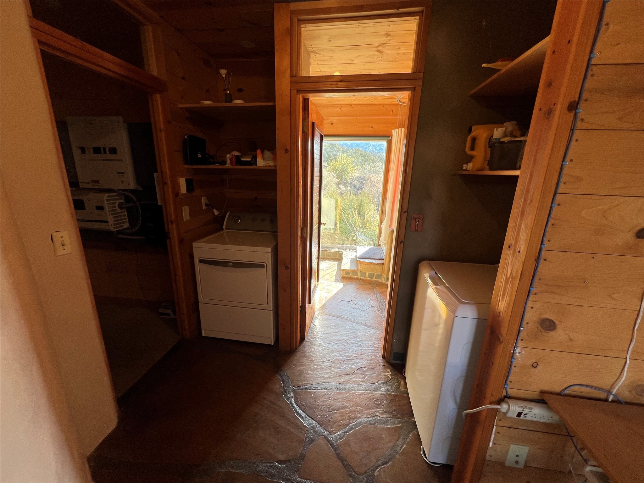 66 old windmill rd, Madrid, New Mexico 87010, 2 Bedrooms Bedrooms, ,2 BathroomsBathrooms,Residential,For Sale,66 old windmill rd,202342143
