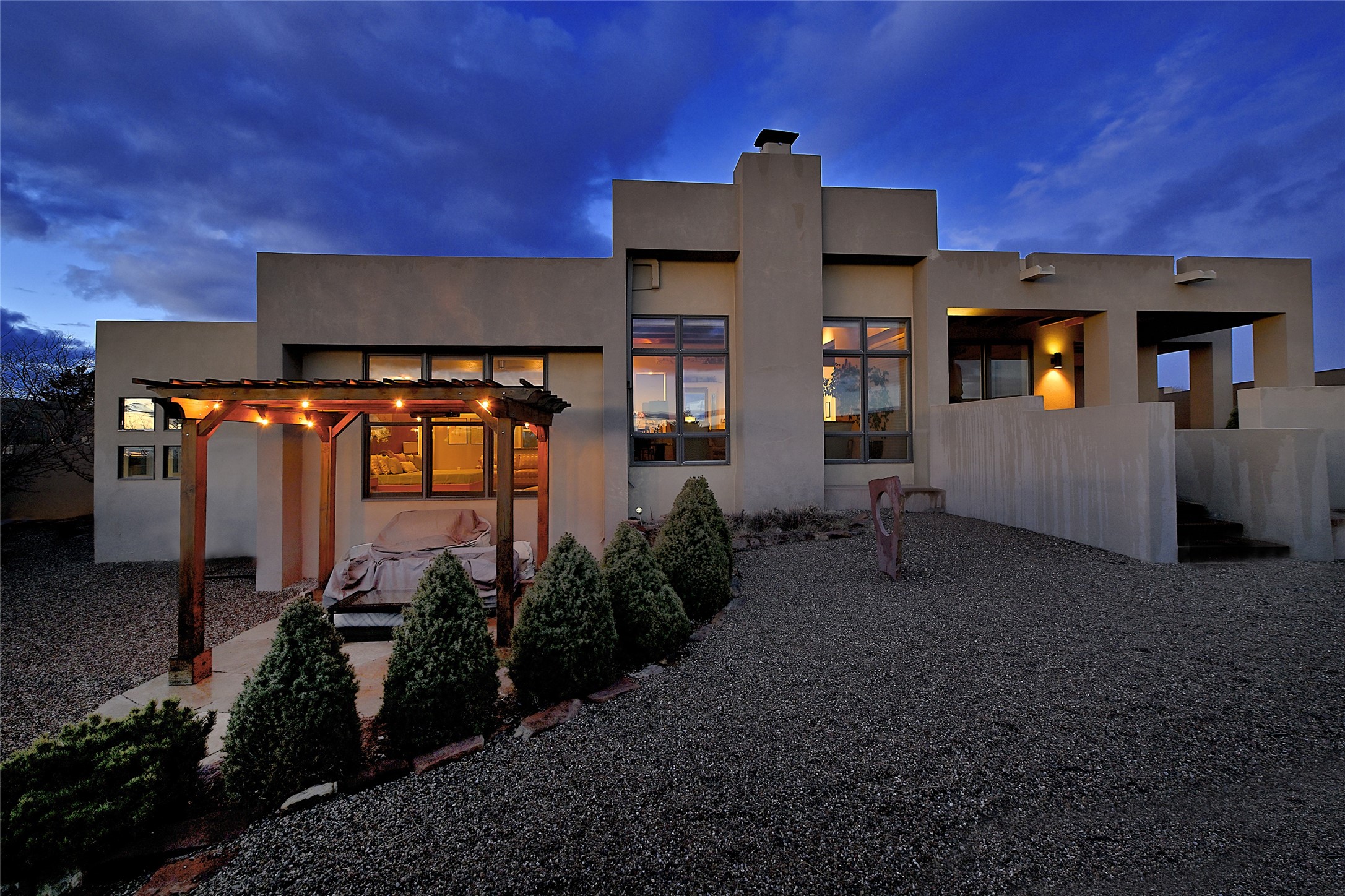 570 Via Arista, Santa Fe, New Mexico 87506, 3 Bedrooms Bedrooms, ,3 BathroomsBathrooms,Residential,For Sale,570 Via Arista,202400086