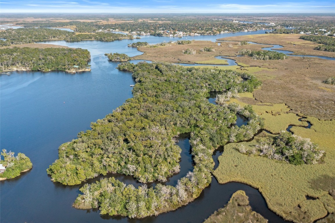 Listing photo id 49 for 12581 Tiger Tail Island