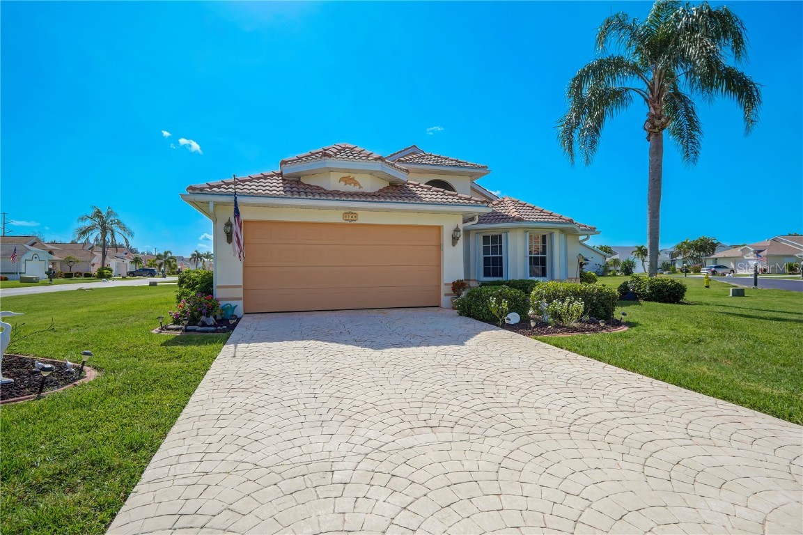 3730 Ponytail Palm North Fort Myers, FL 33917