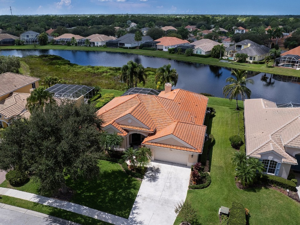 7512 Coventry Court Lakewood Ranch, FL 34202