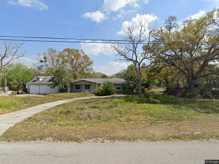 4501 Clewis Avenue Tampa, FL 33610
