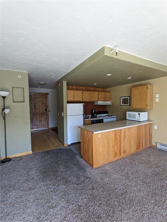 A place to call home in downtown Breckenridge! Walk to shopping, work, restaurants, take some runs & ski home! This studio is adjacent to the Blue River with ski area views. Private parking for owners. Move in and start living your mountain life! Workforce housing property.