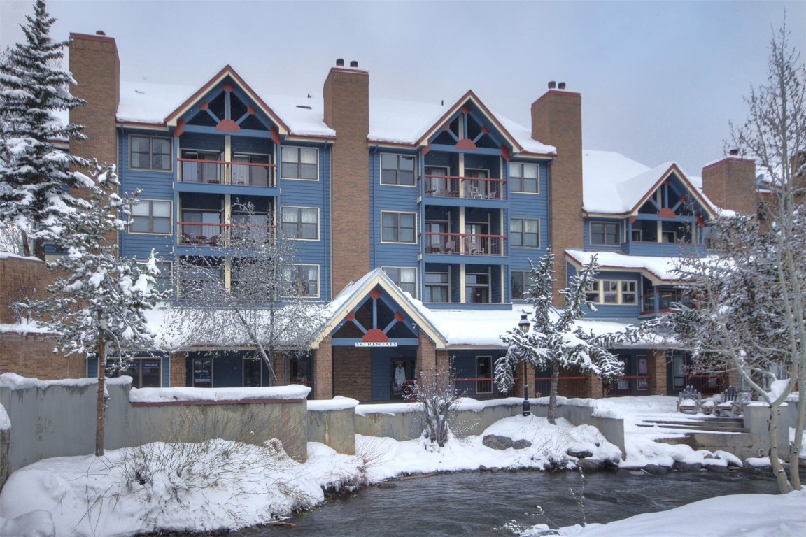NO RENTAL RESTRICTIONS at this unique three bedroom unit located in the heart of Breckenridge!  This unit is actually three units in one - a one bedroom condo in the middle surrounded by two studio condos.  Use part and rent the others? No problem!  Take the bus out front to the gondola and ski back to the front of the building at the end of the day.  Underground parking, multiple hot tubs and an outdoor pool are just some of the amenities at this amazing in-town condo.  Don't miss this one!