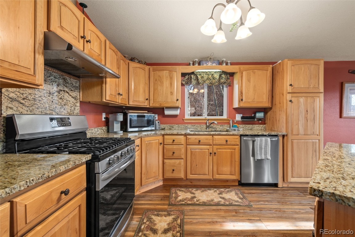 40171 Lindsay Drive, Steamboat Springs, CO 80487 Listing Photo  5