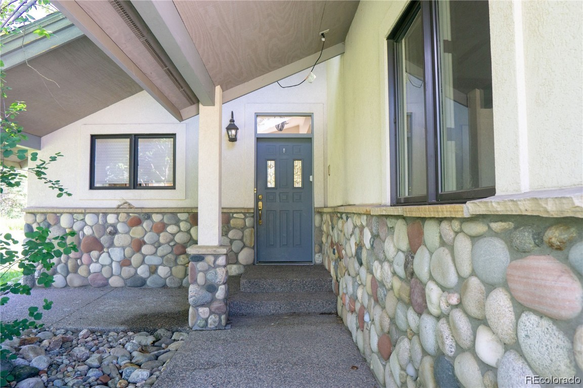 2000 Montview Lane, Steamboat Springs, CO 80487 Listing Photo  10