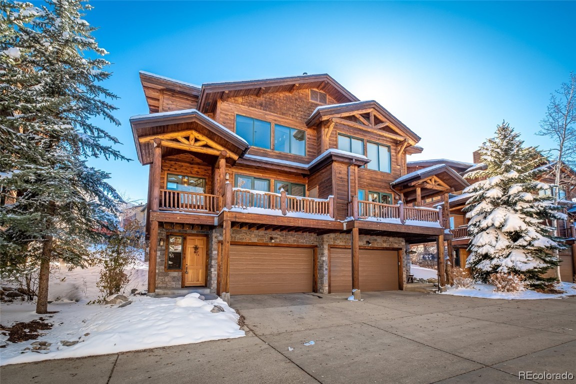 3017 Mountaineer Circle, Steamboat Springs, CO 80487 Listing Photo  1