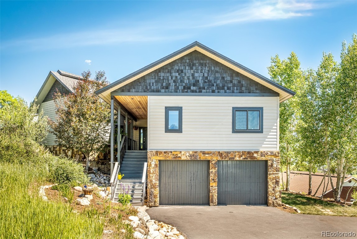 114 Hillside Drive, Steamboat Springs, CO 80487 Listing Photo  4