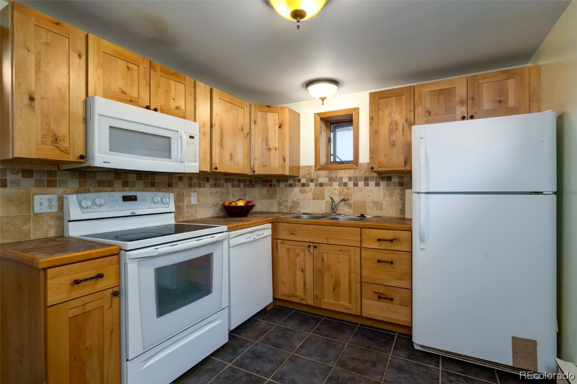 33605 Sky Valley Drive, Steamboat Springs, CO 80487 Listing Photo  21