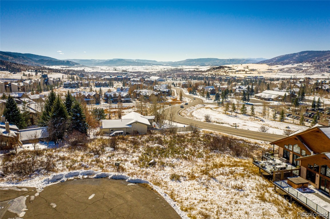 1545 Mark Twain Court, Steamboat Springs, CO 80487 Listing Photo  3