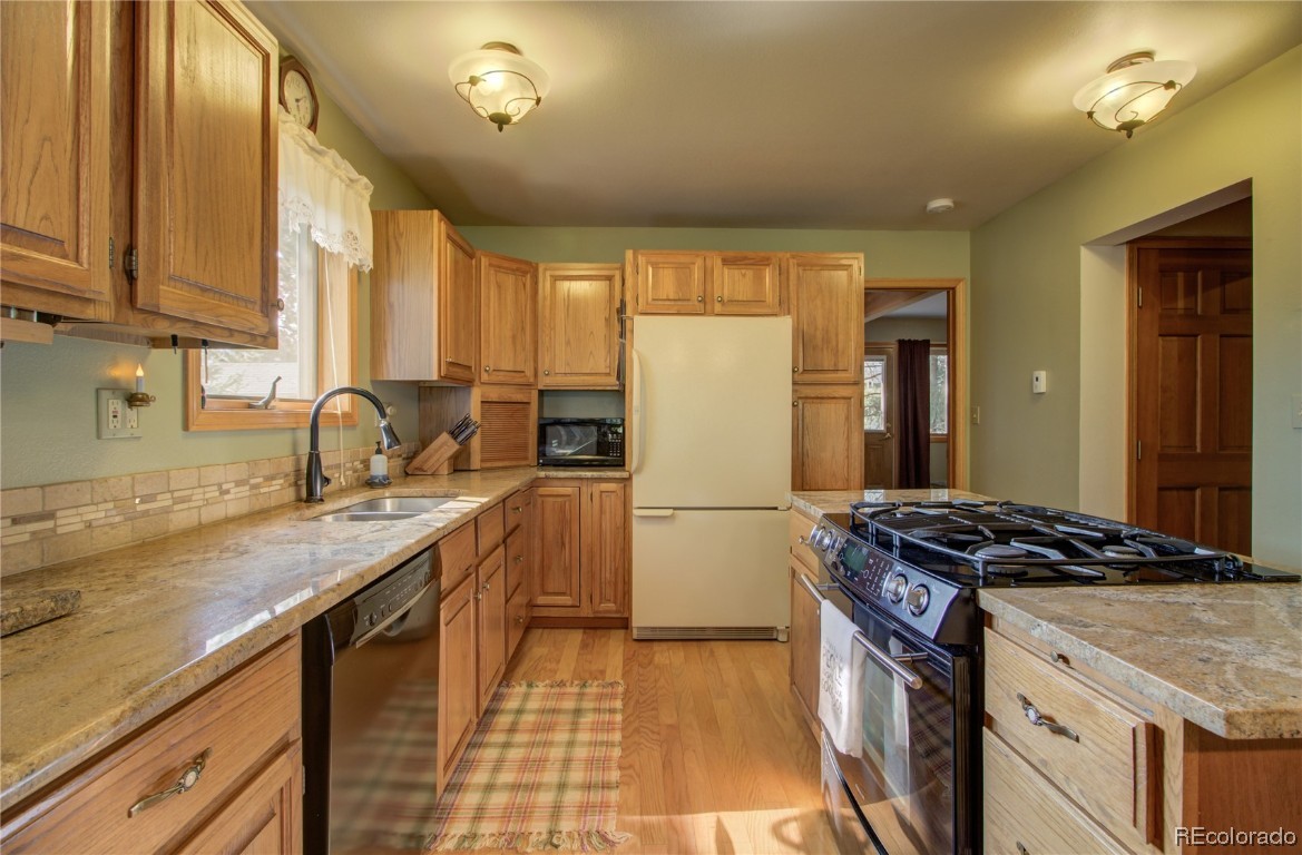 1460 Park Court, Steamboat Springs, CO 80487 Listing Photo  18