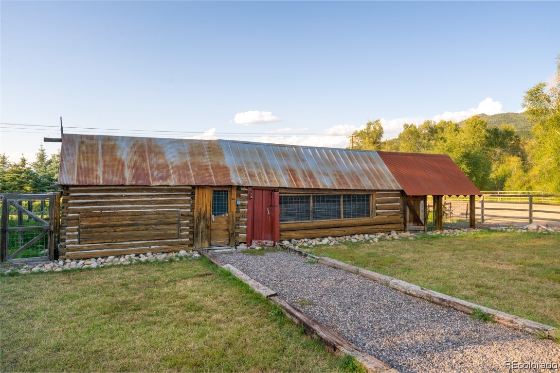 32787 County Road 24, Steamboat Springs, CO 80487 Listing Photo  12