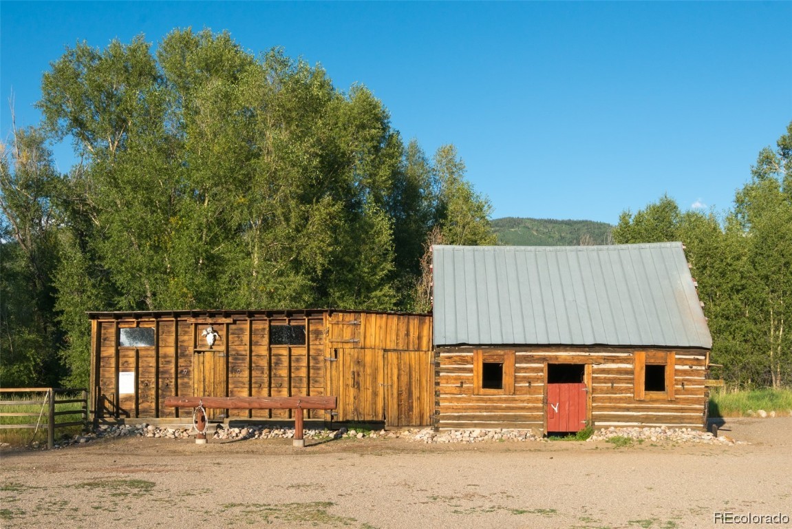 32787 County Road 24, Steamboat Springs, CO 80487 Listing Photo  13