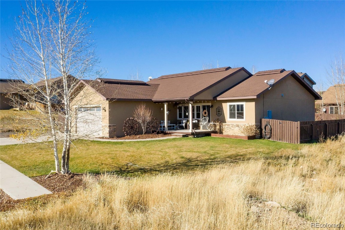 352 Lake View Road, Hayden, CO 81639 Listing Photo  2